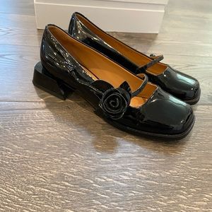 Charles&Keith x SHUSHU/TONG Patent Leather Rose-Embellished Mary Jane Pumps US 6
